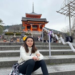 Meet your Posher, Marie